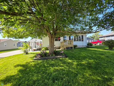 116 1st St N, Sabin, MN 56580