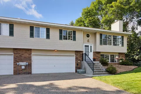 4646 12 Penkwe Way, Eagan, MN 55122