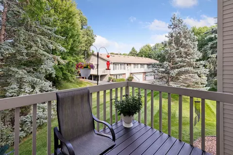4646 12 Penkwe Way, Eagan, MN 55122 photo 31