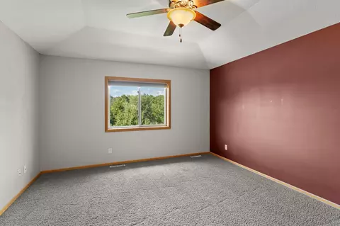 Bedroom - 235 Maple Ln, Jordan, MN 55352 photo 2 of 14