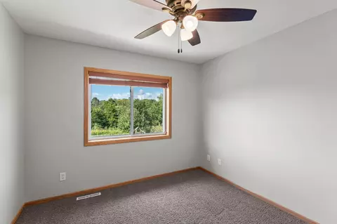 Bedroom - 235 Maple Ln, Jordan, MN 55352 photo 13 of 14