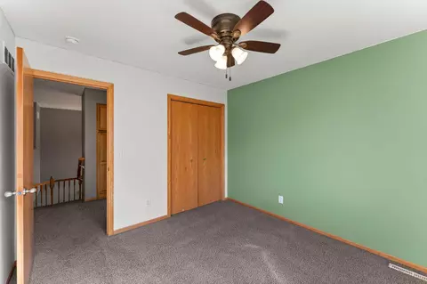 Bedroom - 235 Maple Ln, Jordan, MN 55352 photo 7 of 14