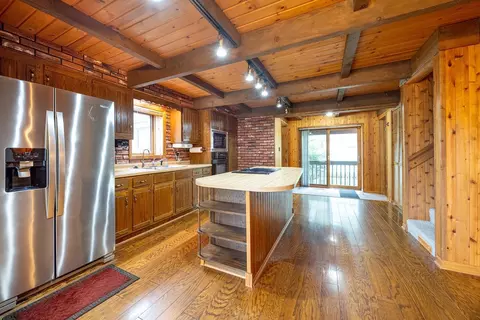 300 E 8th St, Winona, MN 55987 photo 4