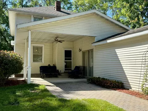 Exterior - 409 15th St SW, Willmar, MN 56201 photo 4 of 6