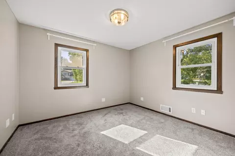 Bedroom - 4357 Garden Trl, Eagan, MN 55123 photo 3 of 4