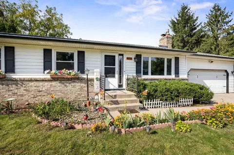 Exterior - 4357 Garden Trl, Eagan, MN 55123 photo 2 of 6