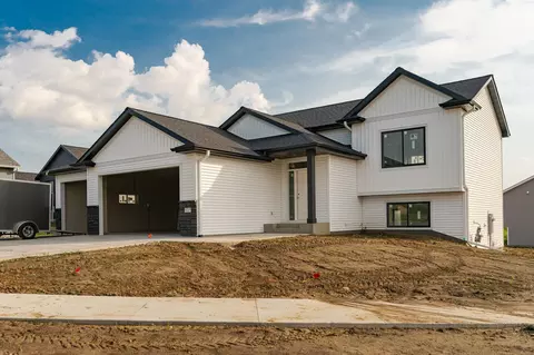 1727 4th St NE, Byron, MN 55920