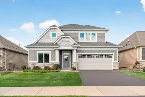 8762 Irving Blvd N, Lake Elmo, MN 55042