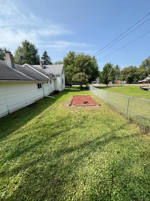 454 Mclean St, Mora, MN 55051 photo 38