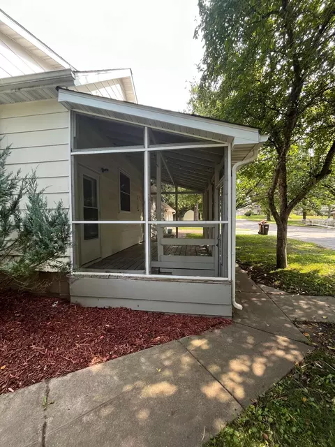454 Mclean St, Mora, MN 55051 photo 3