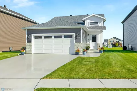 750 2nd Ave, Horace, ND 58047