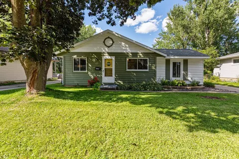 3811 7th St NW, Rochester, MN 55901