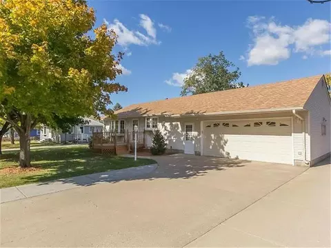 649 84th Ave NE, Spring Lake Park, MN 55432