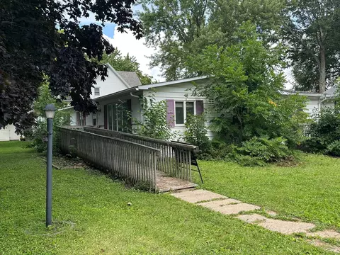 Exterior - 529 N Huron Ave, Spring Valley, MN 55975 photo 1 of 3