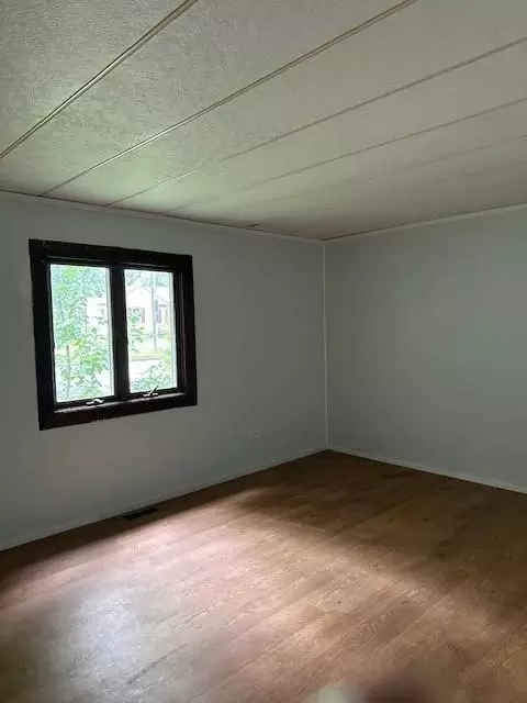 Bedroom - 529 N Huron Ave, Spring Valley, MN 55975 photo 1 of 3
