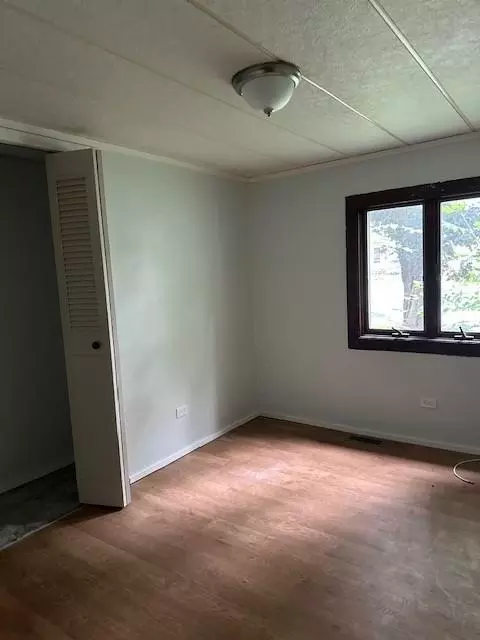 Bedroom - 529 N Huron Ave, Spring Valley, MN 55975 photo 3 of 3