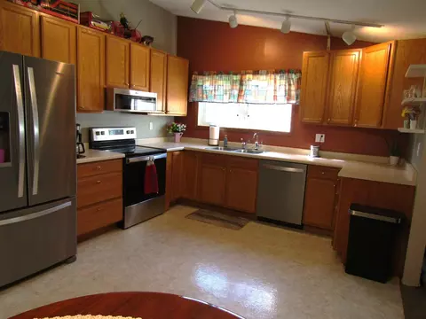145 N Bordson St, Appleton, MN 56208 photo 6