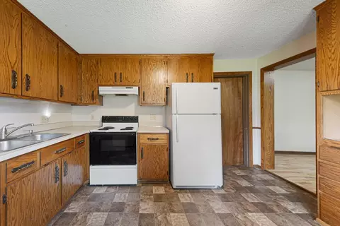 808 S 5th St, Saint Peter, MN 56082 photo 11