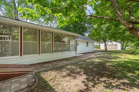 808 S 5th St, Saint Peter, MN 56082 photo 25