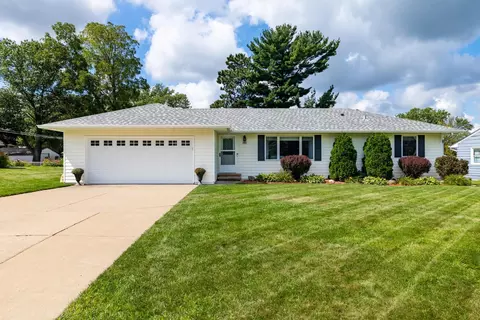 3971 Stacker Pl, White Bear Township, MN 55110