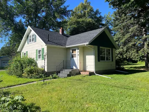 406 Wolfe Ave, Montevideo, MN 56265
