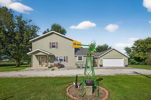 25612 280th St, Fountain, MN 55935