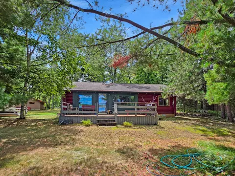 8942 Little Pelican Dr, Pequot Lakes, MN 56472