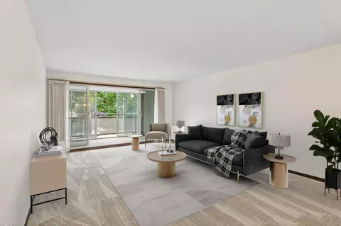 6450 York Ave S #302, Edina, MN 55435