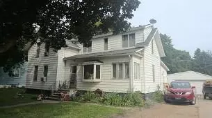 238 3rd St NE, Blooming Prairie, MN 55917