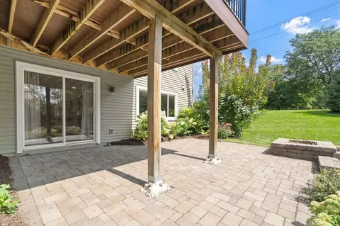 702 Marsh Ct, Eagan, MN 55123 photo 34