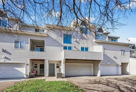 10708 Tamarack St NW, Coon Rapids, MN 55433