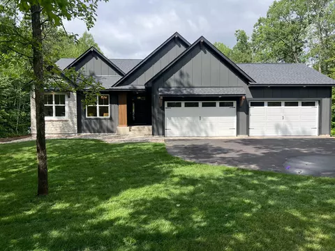 26197 Mitchell Ct, Nisswa, MN 56468