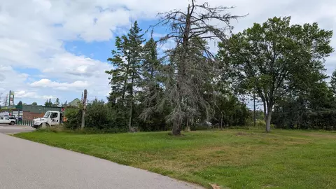 322 S River St, Cook, MN 55723