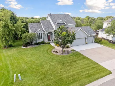 18468 Gladstone Blvd N, Maple Grove, MN 55311