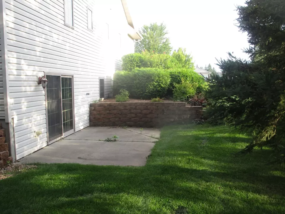 Exterior - 219 Ashley Ln, Alexandria, MN 56308 photo 4 of 5