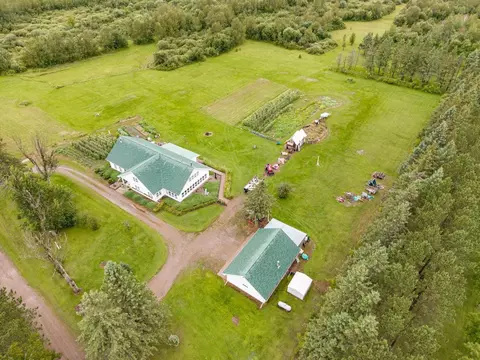 3723 Birchwood Rd, Kettle River, MN 55757