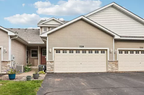 729 Park Brook Rd NW, Isanti, MN 55040