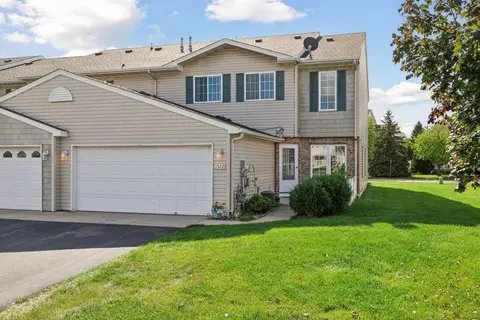 1572 Peitz Ave, Waconia, MN 55387