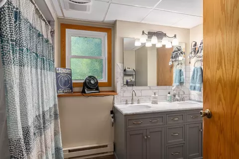 Bath - 1912 S 6th St, Brainerd, MN 56401 photo 1 of 2