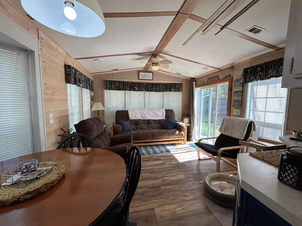 Living - 6158 W Bay Rd, Makinen, MN 55763 photo 2 of 3