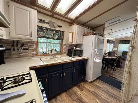 Kitchen - 6158 W Bay Rd, Makinen, MN 55763 photo 1 of 4