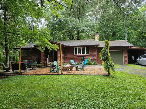 635 140th St, Amery, WI 54001