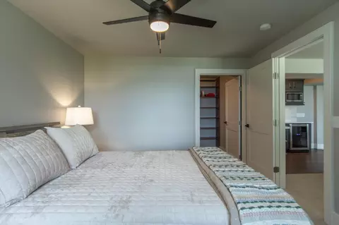 Bedroom - 13230 Timberlane Dr, Baxter, MN 56425 photo 6 of 10