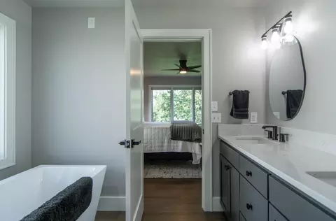Bath - 13230 Timberlane Dr, Baxter, MN 56425 photo 3 of 7