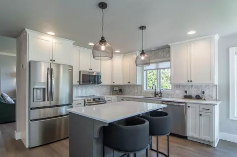 Kitchen - 13230 Timberlane Dr, Baxter, MN 56425 photo 1 of 8