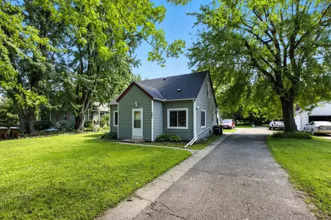208 Westminster Ave NW, Watertown, MN 55388
