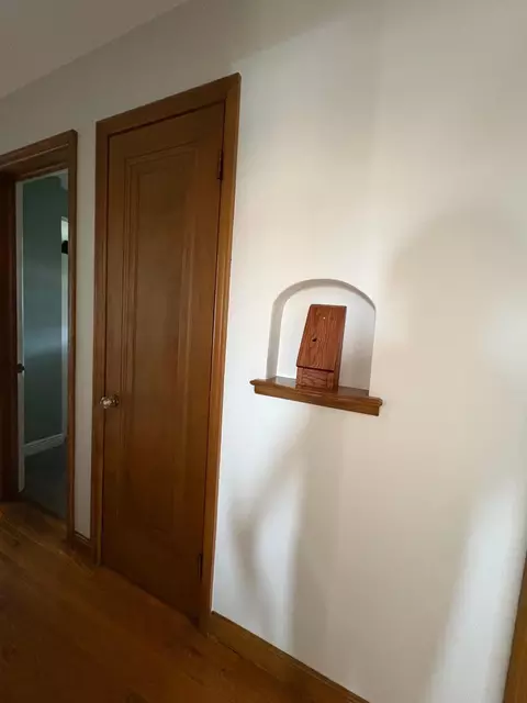 Entry Way - 205 5th St SW, Plainview, MN 55964 photo 1 of 2