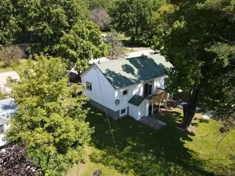w7477 Wisconsin 65, Beldenville, WI 54003