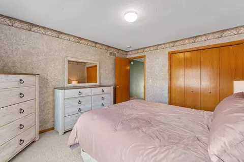 Bedroom - 15552 Cherry Path, Rosemount, MN 55068 photo 4 of 8