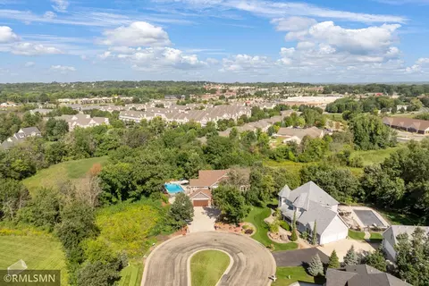 14647 Quebec Pl, Savage, MN 55378